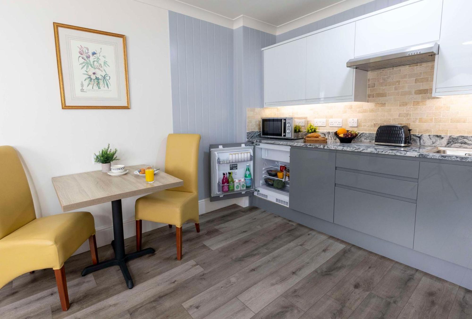 Best Western Manor Hotel Γκρέιβσεντ Εξωτερικό φωτογραφία