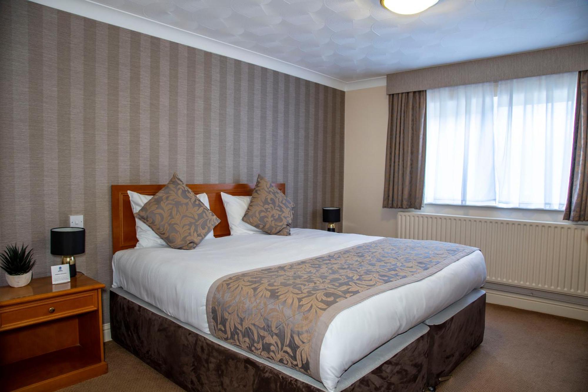 Best Western Manor Hotel Γκρέιβσεντ Εξωτερικό φωτογραφία