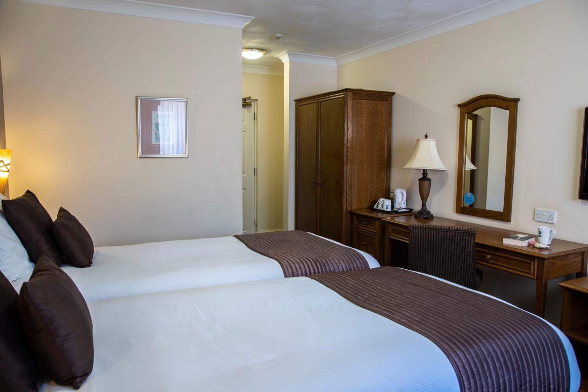 Best Western Manor Hotel Γκρέιβσεντ Εξωτερικό φωτογραφία